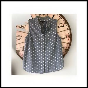 Tommy Hilfiger Size Medium Blue Polka Dot Button Down Shirt